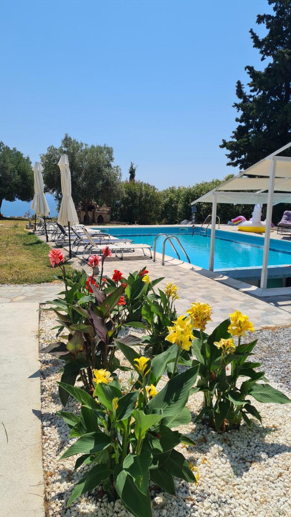 Greco Paradise Suites - Adult Only Nea Skioni Buitenkant foto